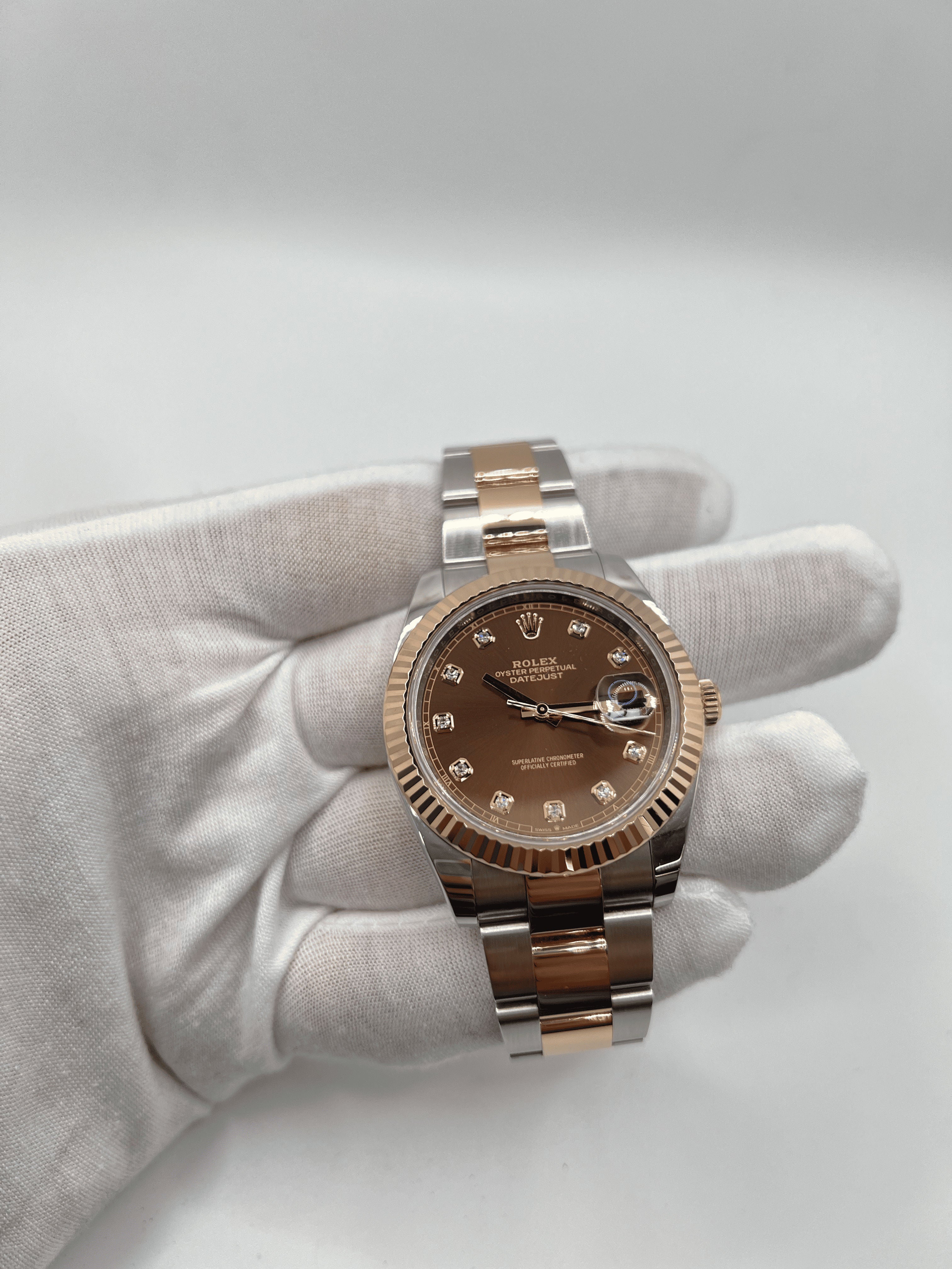 Rolex Datejust 41 or rose Chocolate Diamonds – La Joaillerie