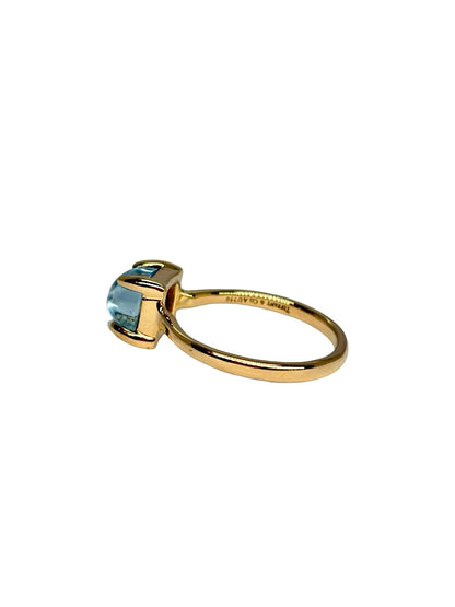 Bague Tiffany & Co de la collection Paloma Picasso en or jaune 18K (750‰), création emblématique au design élégant et intemporel. Imaginée par la célèbre créatrice Paloma Picasso, cette bague met en valeur l'éclat chaleureux de l'or jaune 18 carats et le savoir-faire joaillier de Tiffany & Co. Idéale à porter au quotidien ou pour une occasion spéciale, elle apporte une touche de sophistication à chaque tenue. Un bijou iconique alliant élégance, raffinement et héritage joaillier.