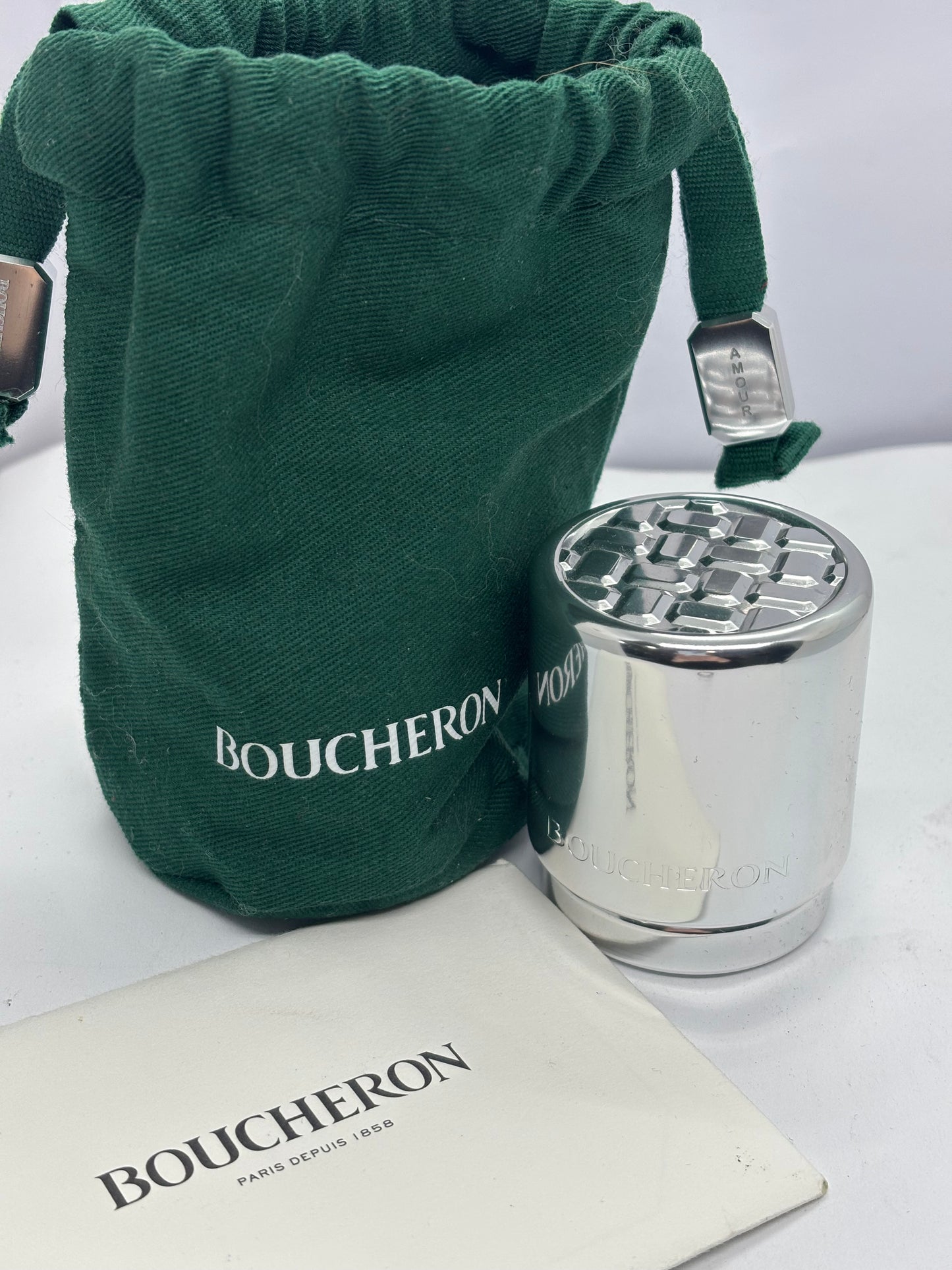 Solitaire Boucheron platine 950 et diamant 0,30 ct