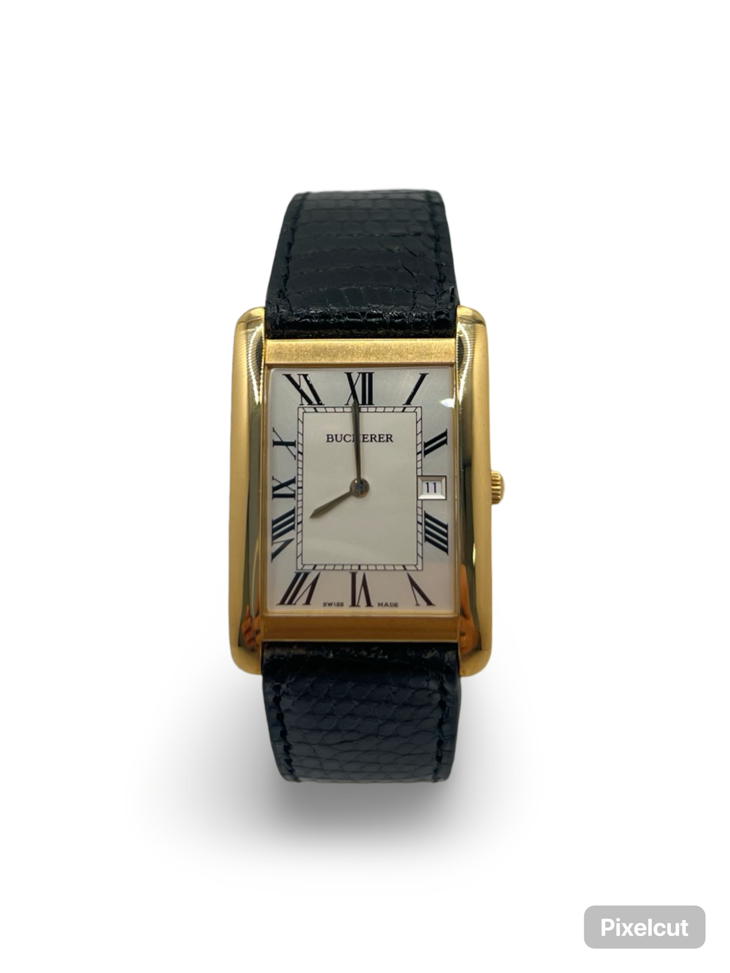 Découvrez l’élégance intemporelle de la Bucherer Tank en or jaune, un garde-temps raffiné qui allie prestige et sophistication. Ce modèle emblématique est accompagné de sa boîte d’origine, garantissant son authenticité et son état impeccable. Idéale pour les collectionneurs et amateurs d’horlogerie de luxe, cette montre incarne le savoir-faire exceptionnel de Bucherer. Offrez-vous une pièce d’exception au design classique et indémodable.