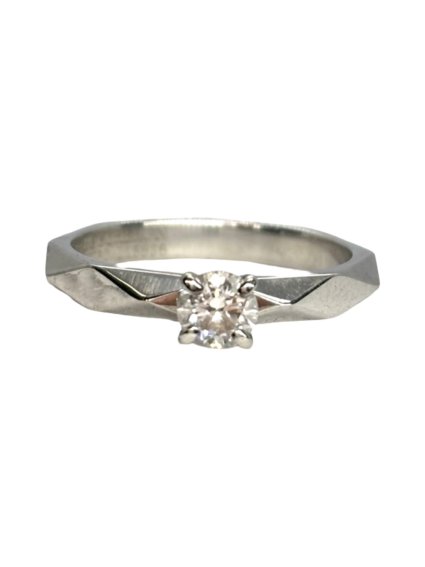 Solitaire Boucheron platine 950 et diamant 0,30 ct